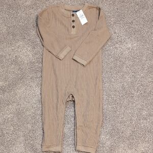 NWT Old Navy Baby Boys Beige Thermal Jumpsuit